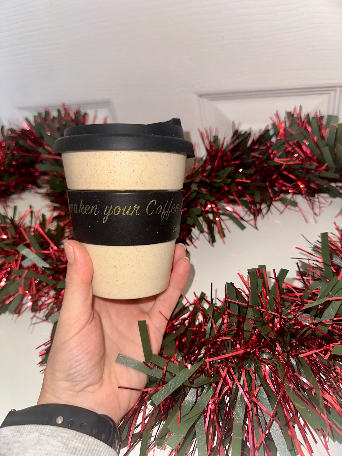 Christmas Gift Box – Premium Coffee Holiday Edition (Medium)